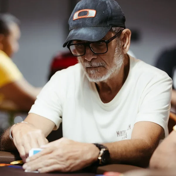 乐天堂棋牌游戏